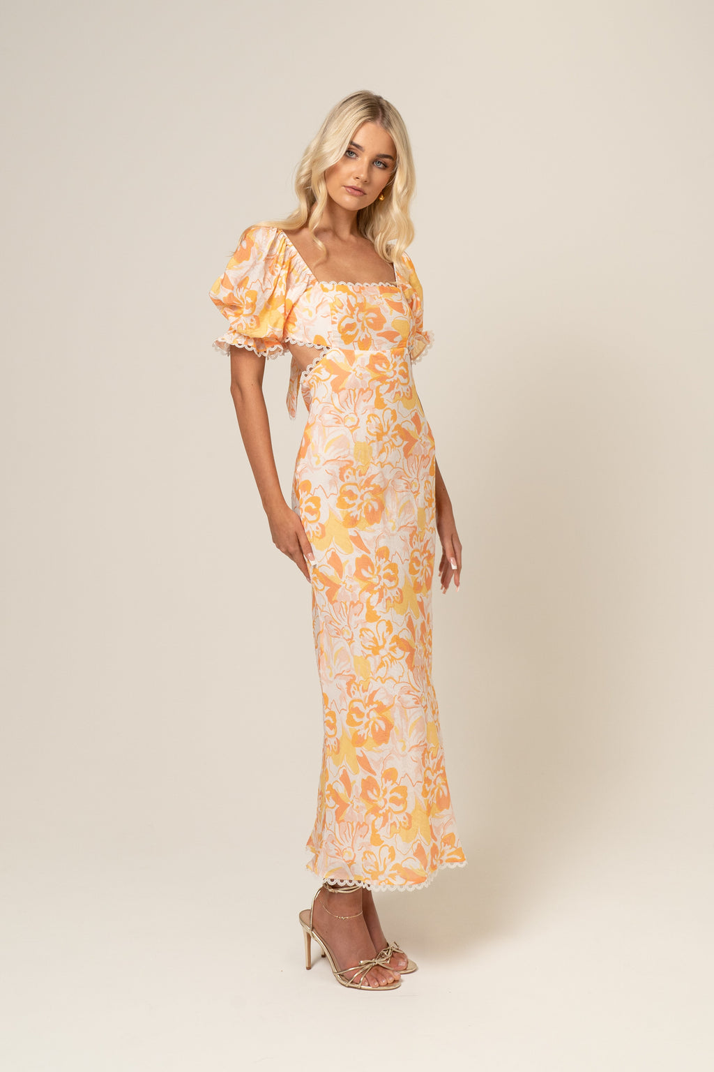 Winnie Floral Print Puff Sleeve Midi Dress