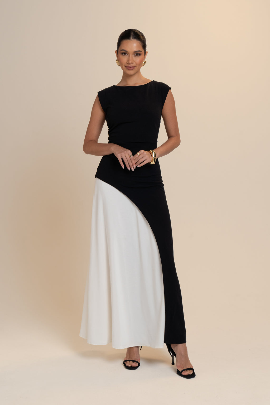 Marlee Contrast Midi Dress in Black & White