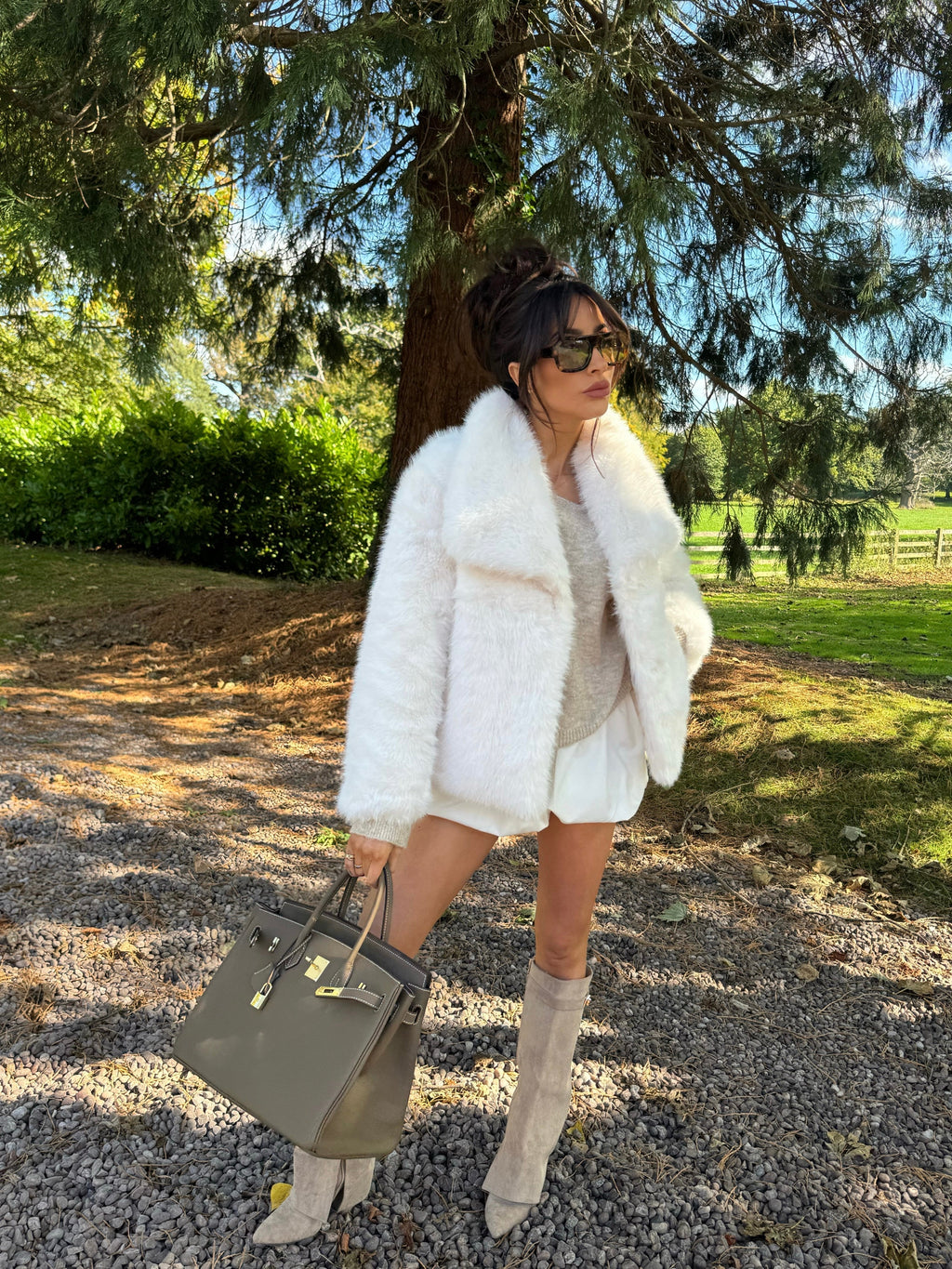BAMBI Short Faux Fur Long Sleeved Jacket In Frost