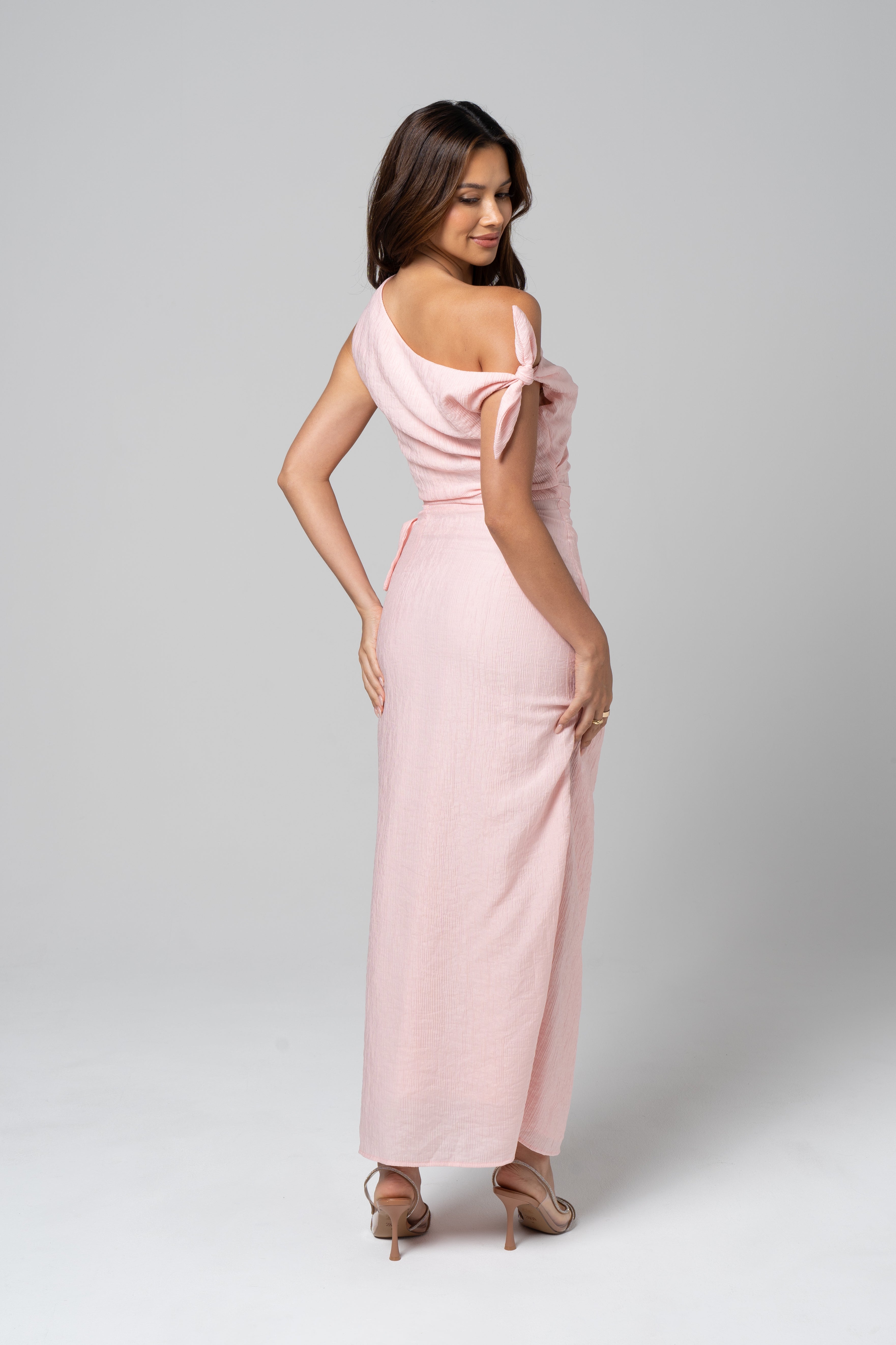 Lola Soft Pink Drop Shoulder Midi Dress