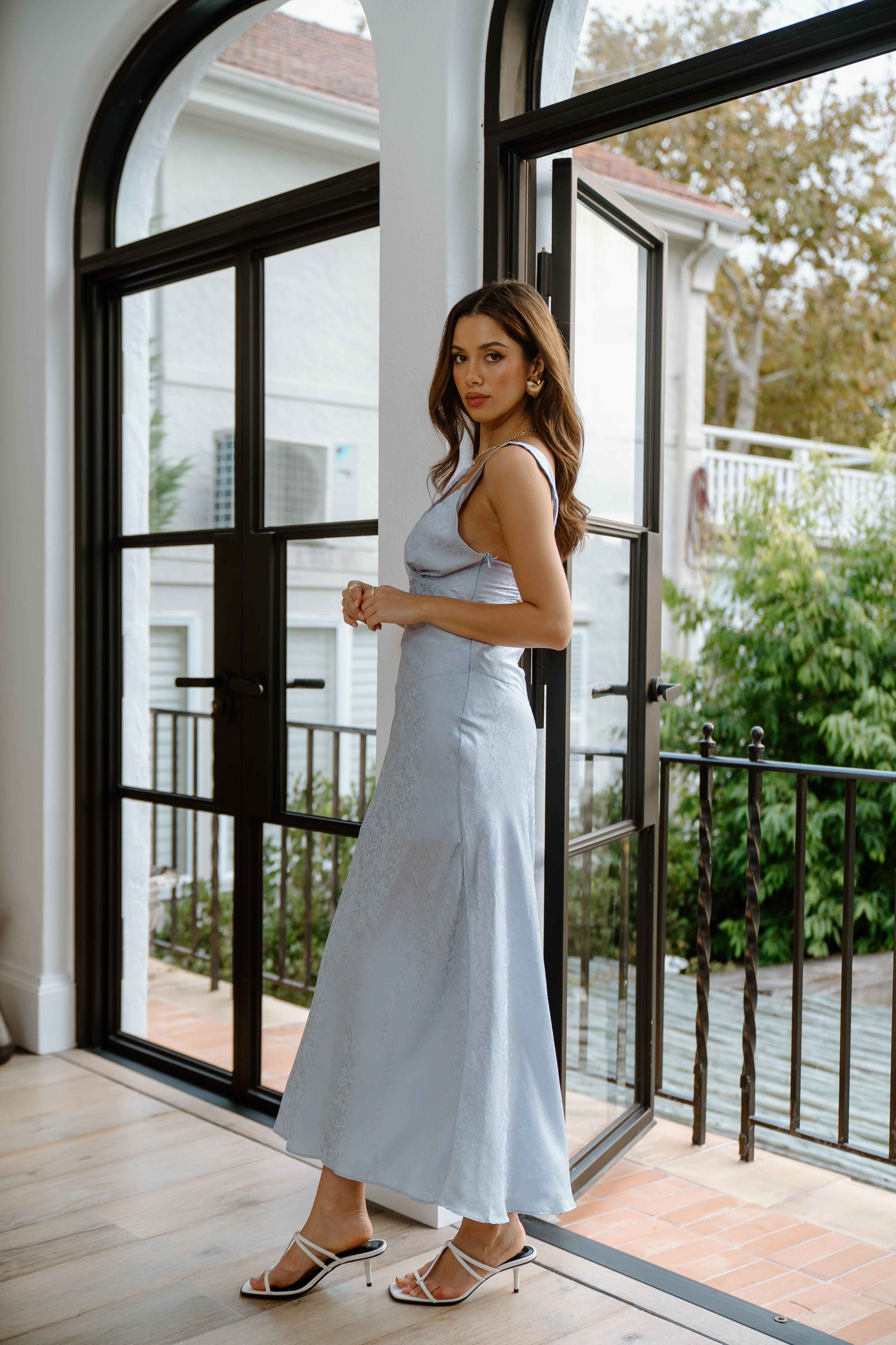 Maddie V-Neck Classic Midi Dress