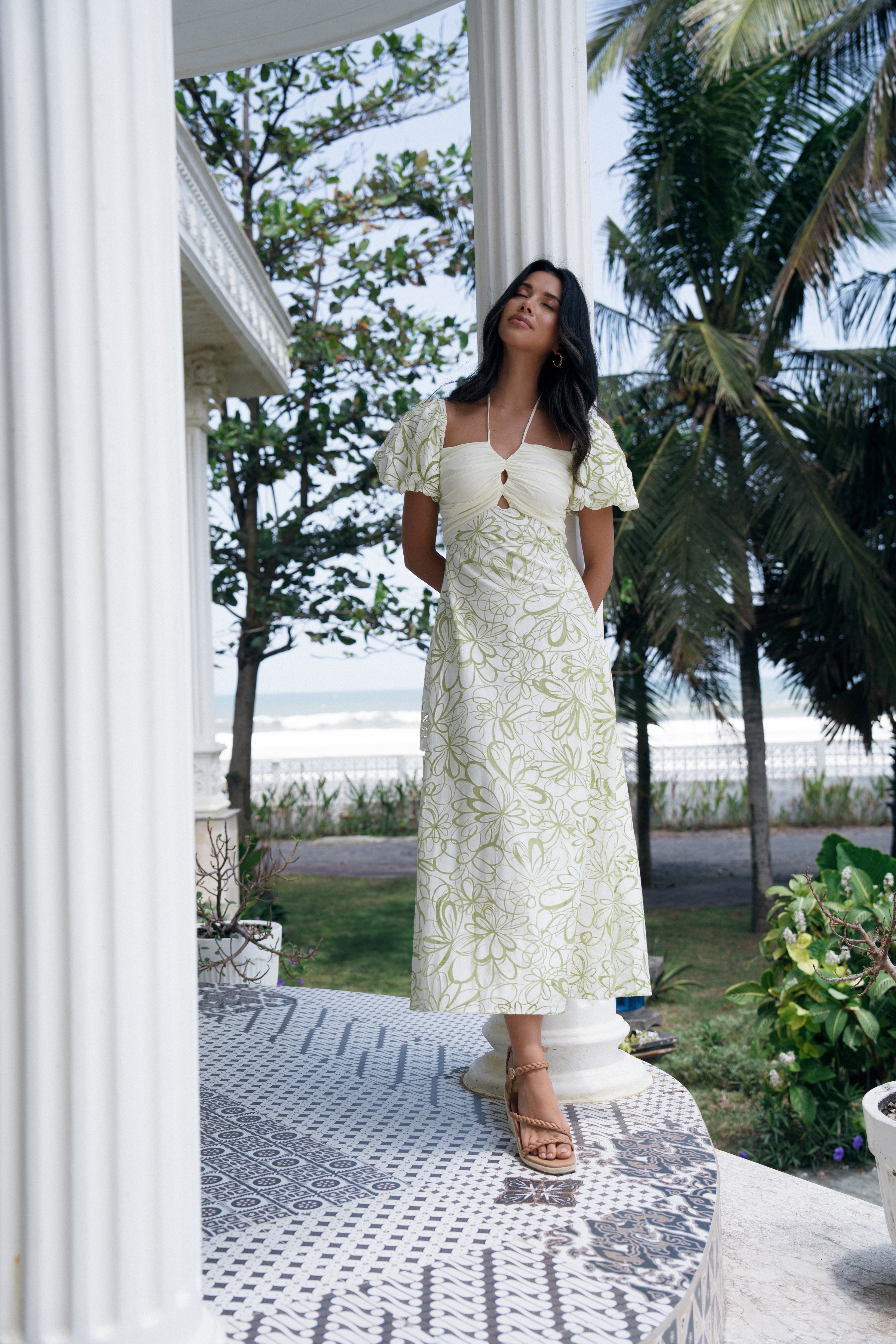 Blanca Contrast Olive Green Midi Dress